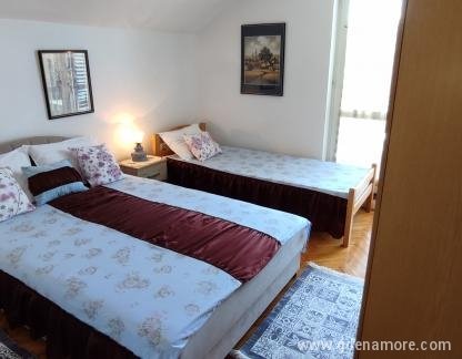 Overnatting Vella-Herceg Novi, , privat innkvartering i sted Herceg Novi, Montenegro - Soba 3